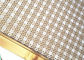 Τετραγωνικό πλέγμα ύφανσης κιγκλιδωμάτων κιγκλιδωμάτων τύπων τρυπών διακοσμήσεων με το χρυσό πλαίσιο χρώματος