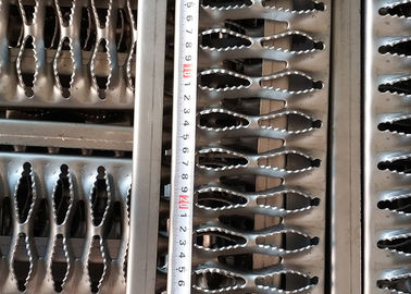 Γαλβανισμένη Αρχιτεκτονική Μεταλλική Σίτα από Χάλυβα για Πλέγμα Grtp Strut