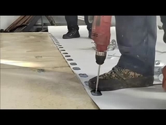 Πλάκες ραφής TPO που χρησιμοποιούνται για την εύκολη εγκατάσταση μονοστρωτών οροφών TPO